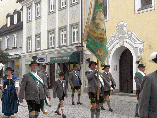 VTV 'Die Werdenfelser' Partenkirchen - Gaufest 2018 - Kirchenzug