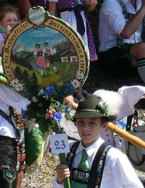 VTV "Die Werdenfelser" Partenkirchen 2022 Aufstellung zum Festzug - Gaufest in Partenkirchen